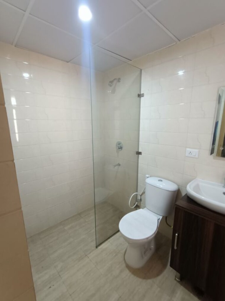 Bathroom, mundian 2 Bedroom 1200 Sq.Ft. Apartment In Mundian Ludhiana 10054134