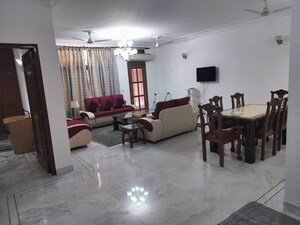 Living Room in 6+ BHK Apartment at Rajnigandha Shopping Complex, Sector 15a – for Rent
