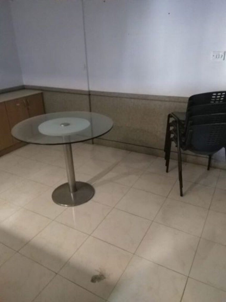 Floor Plan, banaswadi Commercial Office Space 2001 Sq.Ft. In Banaswadi Bangalore 10054148