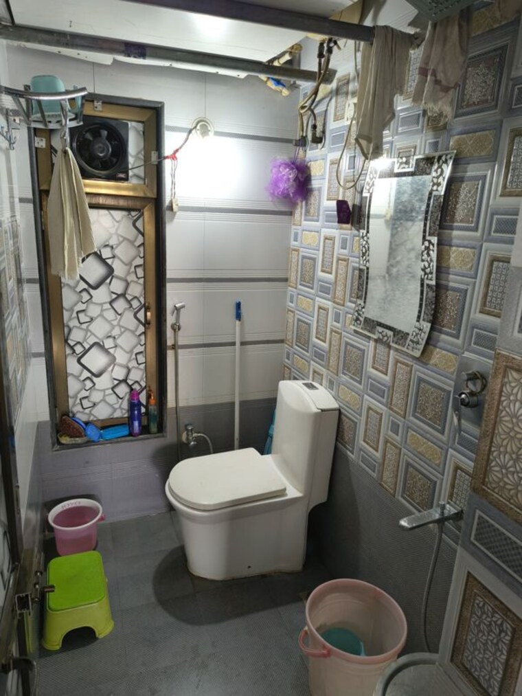 Bathroom, milan-chs 2 Bedroom 975 Sq.Ft. Apartment In New Panvel East Navi Mumbai 10054172