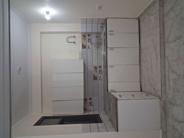 Bathroom in 1 BHK Apartment at Mehrauli – for Sale