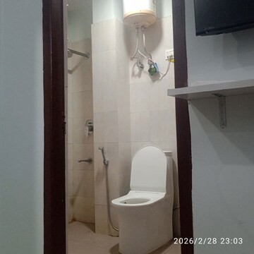 Bathroom in 1 RK Builder Floor at Pragati Hills, Sector 47 – for Rent