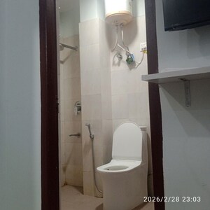 Bathroom in 1 RK Builder Floor at Pragati Hills, Sector 47 – for Rent