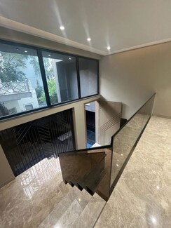 5 BHK + Pooja Room,Servant Room,Study Room,Extra Room,Basement,Store Room Builder Floor For Sale in Panchsheel Park