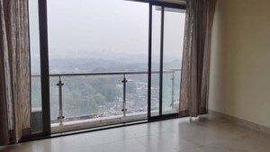 Room in 1 BHK Apartment at Conwood Astoria, Goregaon East – for Sale