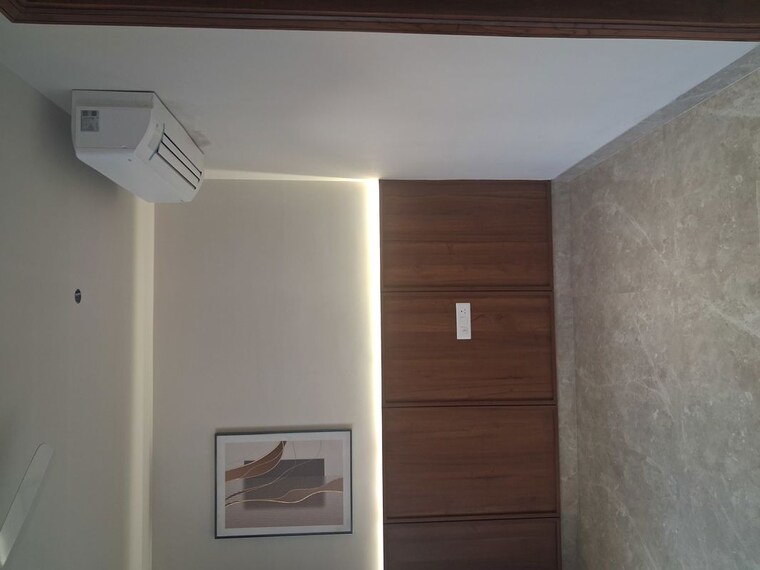 Room, dda-ews-houses 4 Bedroom 2200 Sq.Ft. Apartment In Manglapuri Delhi 10054236