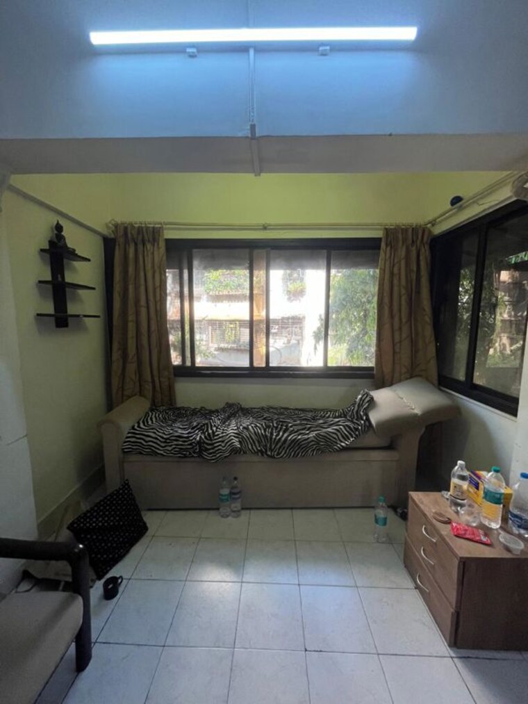 Living Room, andheri west 1 Bedroom 500 Sq.Ft. Apartment In Andheri West Mumbai 10054243