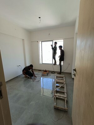 Team Area in 1 BHK Apartment at Parekh Celeste, Goregaon West – for Rent