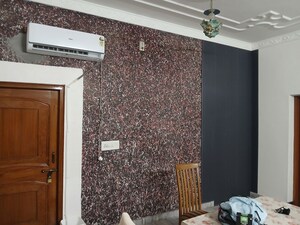 Living Room in 2.5 BHK Builder Floor at Sector 15 – for Rent