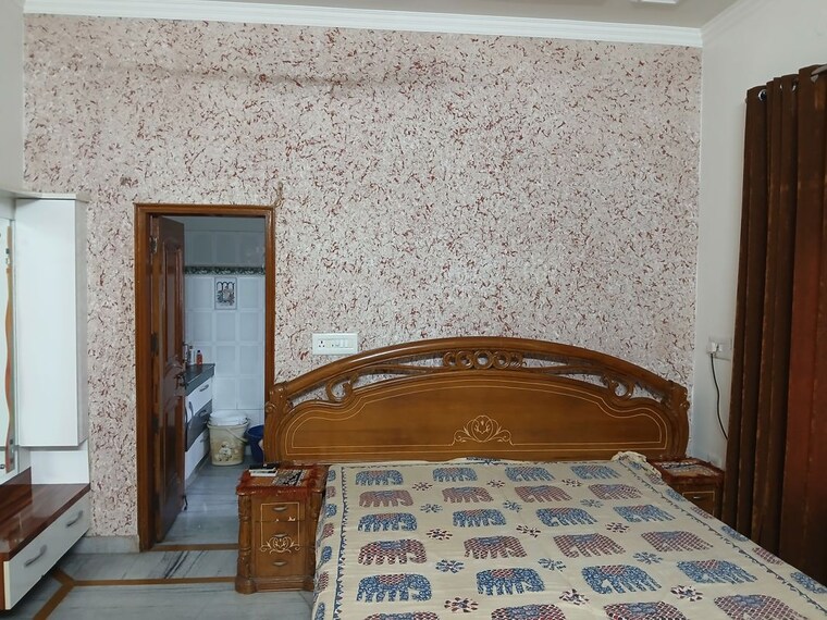 undefined, sector 15 2.5 Bedroom 400 Sq.Yd. Builder Floor In Sector 15 Hisar 10020731