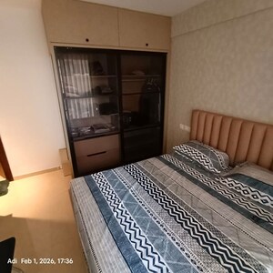 Bedroom in 2 BHK Apartment at Hiranandani Highland, Powai – for Rent