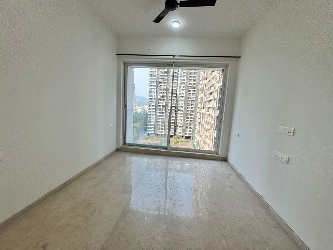 2 BHK + Extra Room 830 Sq.Ft. Apartment in Courtyard by Narang Realty and The Wadhwa Group