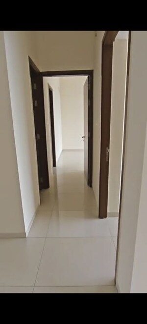 Building Lobby in 4 BHK Apartment at Prestige Siesta, Mulund West – for Sale