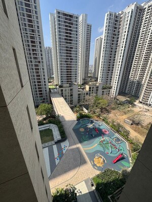 2 BHK Apartment For Sale in Piramal Vaikunth, Balkum Pada