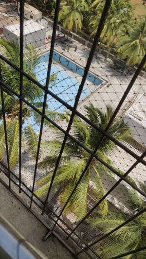 Balcony in 3 BHK Apartment at Rajveer Apartment Andheri, Andheri West – for Rent