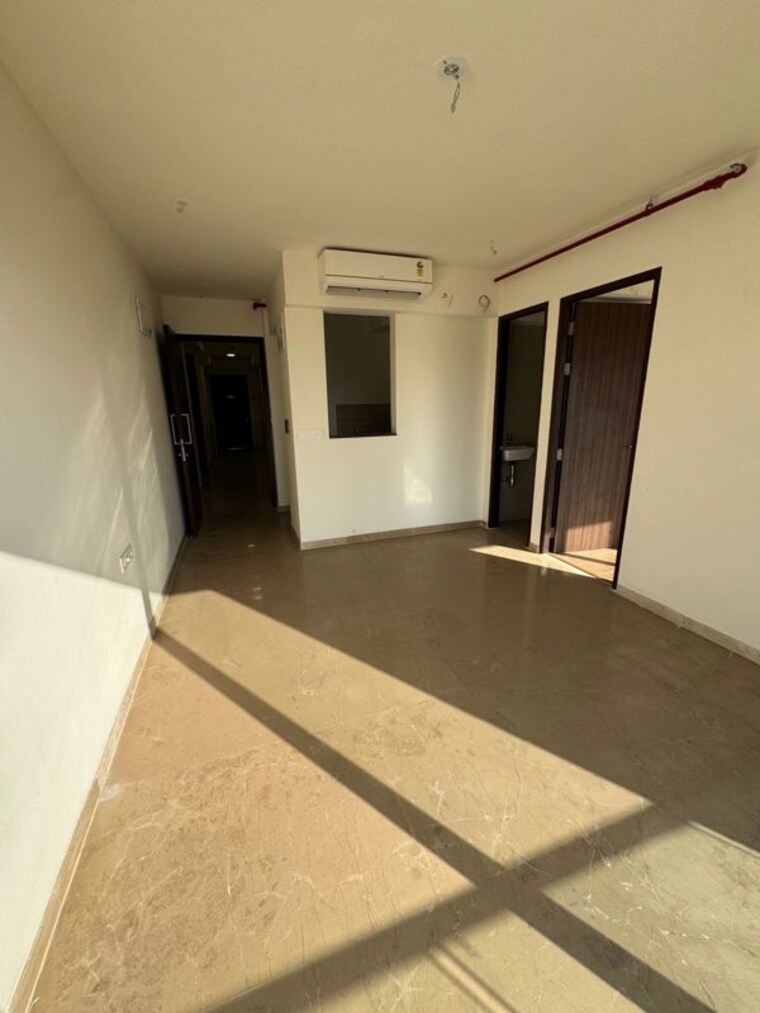 Room, embassy-one-thane 1 Bedroom 494 Sq.Ft. Apartment In Panch Pakhadi Thane 10054295