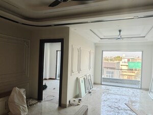 Building Lobby in 3 BHK Builder Floor at Sector 9a – for Sale