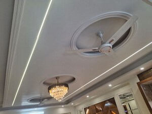 Furnished Amenities in 5 BHK Villa at Palam Vihar – for Sale