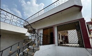  Independent House – Exterior View View at Aliganj - for Sale