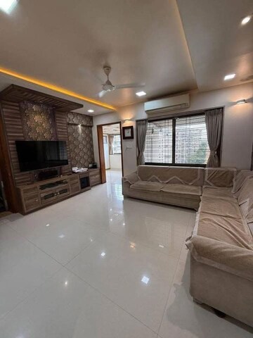 3 BHK Apartment For Sale in Eisha Loreals, Kondhwa