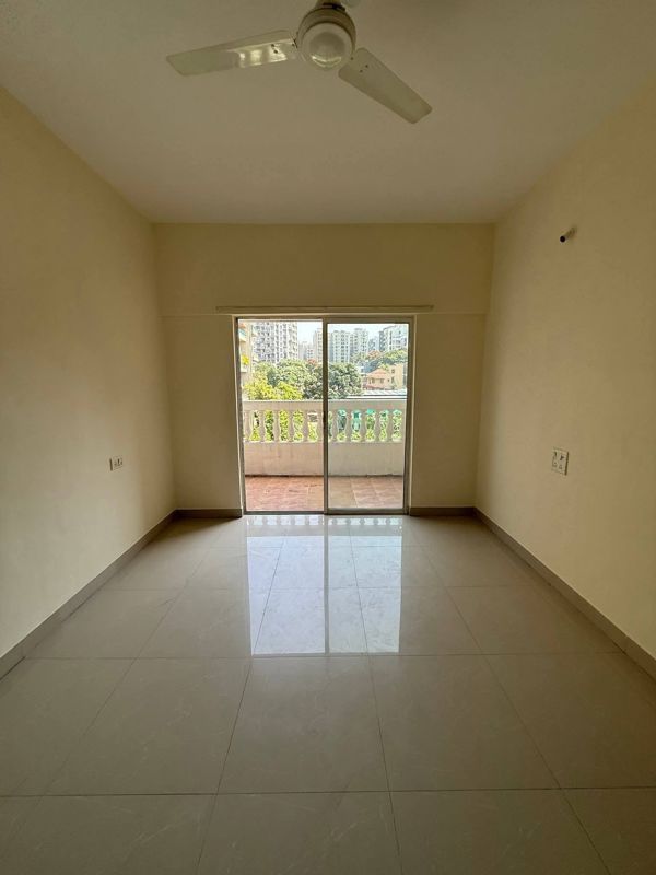 2 BHK Apartment For Sale in Kumar Palmgrove