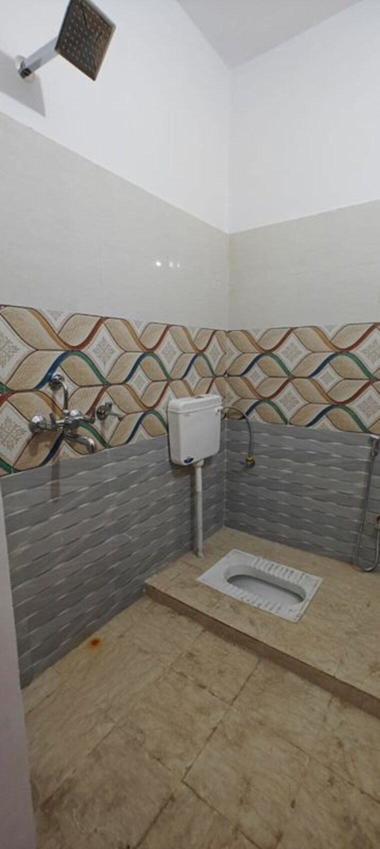 Bathroom, indira nagar 3 Bedroom 1450 Sq.Ft. Independent House In Indira Nagar Lucknow 10054327