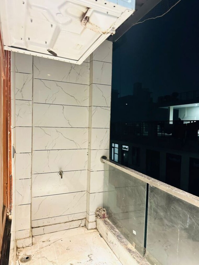 Balcony, nawada 2 Bedroom 585 Sq.Ft. Builder Floor In Nawada Delhi 10054338