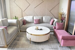 Bathroom in 4 BHK Apartment at Emaar The Palm Drive-The Sky Terraces, Sector 66 – for Sale