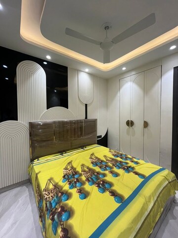 Bedroom in 2 BHK Builder Floor at Nawada – for Rent