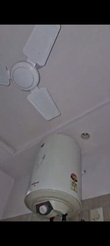 Furnished Amenities in 2 BHK Builder Floor at Sector 20 – for Rent