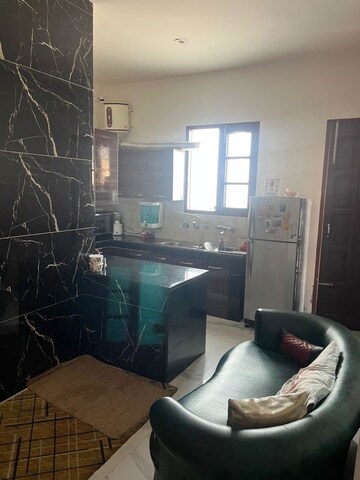 Master Bedroom in 4 BHK Builder Floor at Sector 27 – for Rent