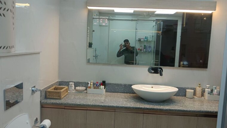 Bathroom, vipul-tatvam-villas 5 Bedroom 6150 Sq.Ft. Villa In Sector 48 Gurgaon 10052929