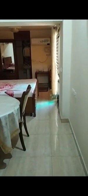 2 BHK Builder Floor For Rent in Sector 37