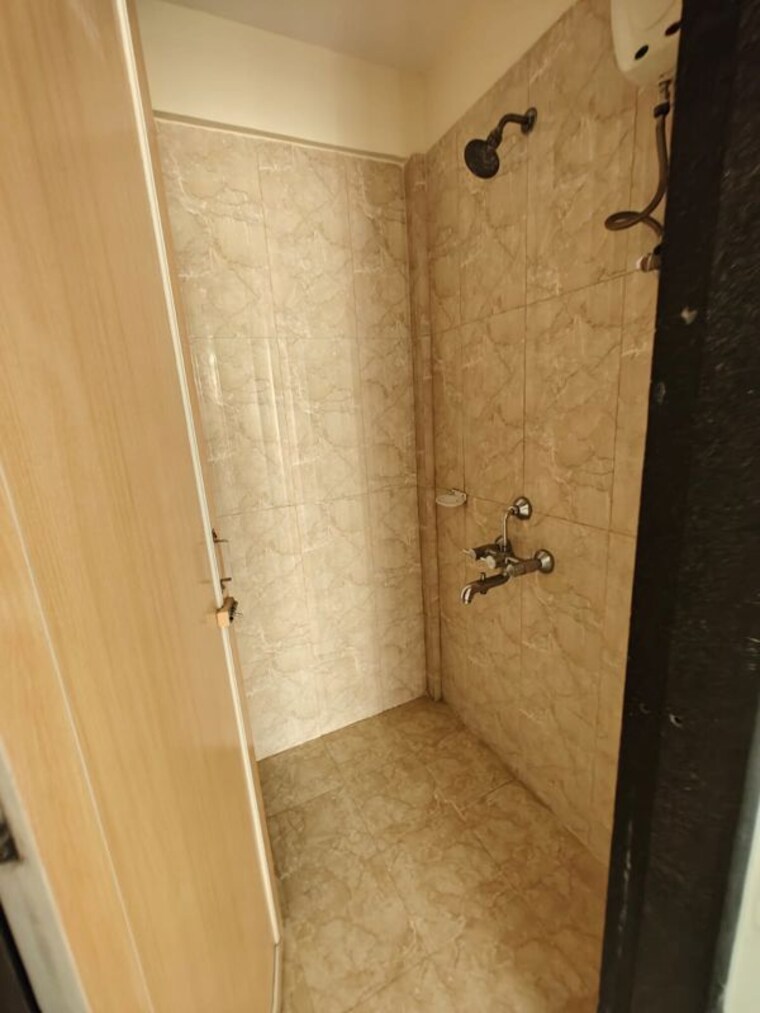 Bathroom, om-prabhu-manohar-chs 1 Bedroom 665 Sq.Ft. Apartment In Seawoods Sector 50 Navi Mumbai 10054426