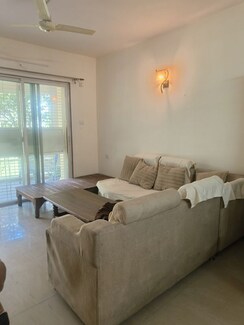 2 BHK Apartment For Rent in Park Street