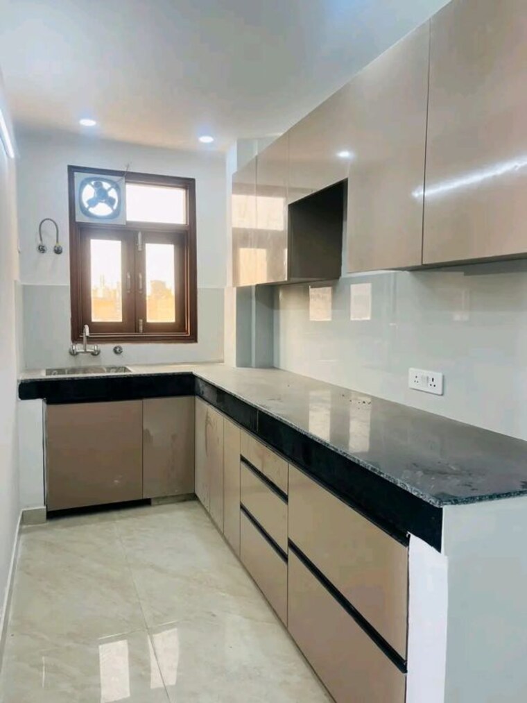 Kitchen, palm-residency-chhatarpur 2 Bedroom 920 Sq.Ft. Builder Floor In Chattarpur Delhi 10054453