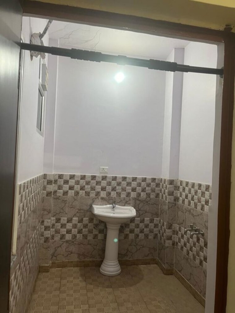 Bathroom, vrindavan yojna 2 Bedroom 1830 Sq.Ft. Independent House In Vrindavan Yojna Lucknow 10054455