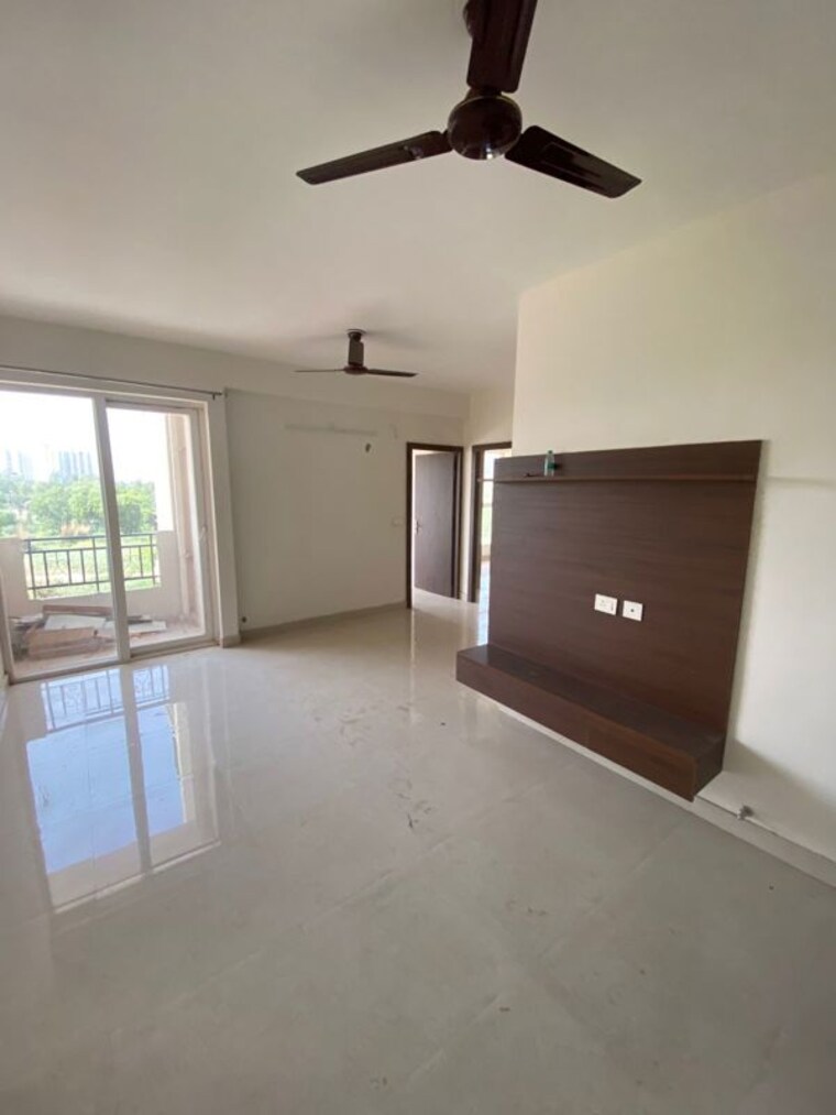 Room, signature-global-proxima 2 Bedroom 593 Sq.Ft. Apartment In Sector 89 Gurgaon 10054467