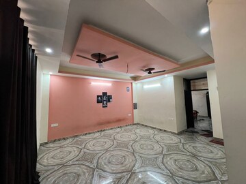 Bedroom in 2 BHK Independent House at Pathribagh – for Rent