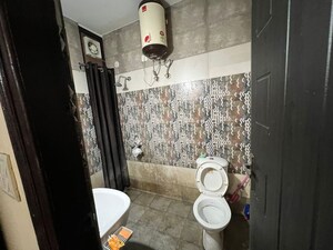 Bathroom in 2 BHK Independent House at Pathribagh – for Rent