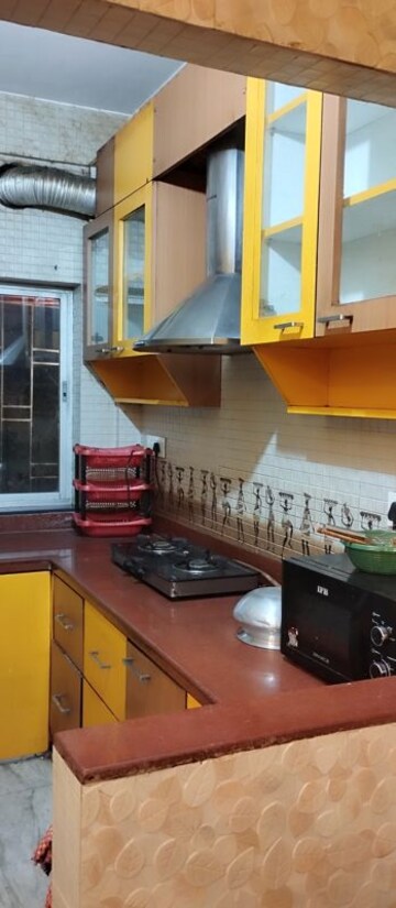 Kitchen in 2 BHK Apartment at Kolkatta Gpo – for Rent