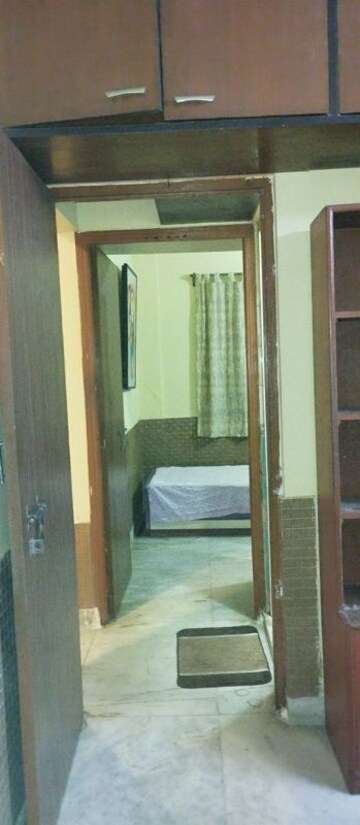 Building Lobby in 2 BHK Apartment at Kolkatta Gpo – for Rent