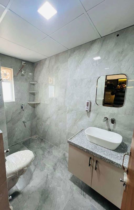 StudioApartment For Sale in Eternal Manhattan Riviera
