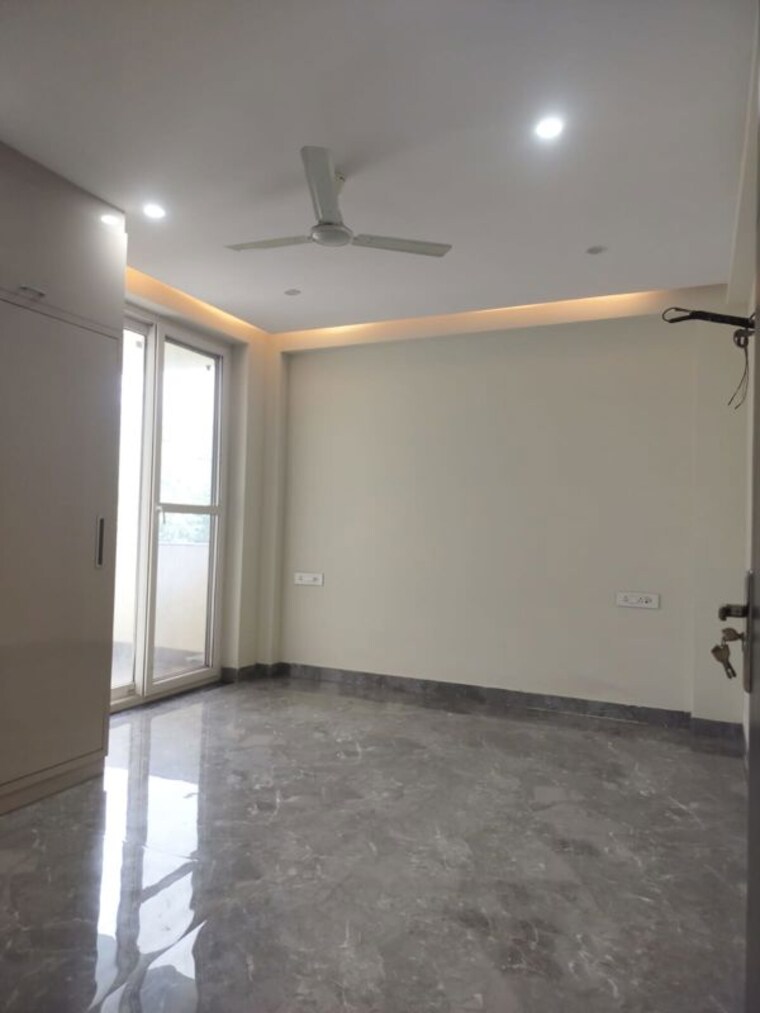 Room, vipul-world-floors 3 Bedroom 1650 Sq.Ft. Builder Floor In Sector 48 Gurgaon 10054631