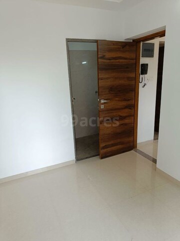 Room in 1 BHK Apartment at Dimple 19 North, Kandivali West – for Rent