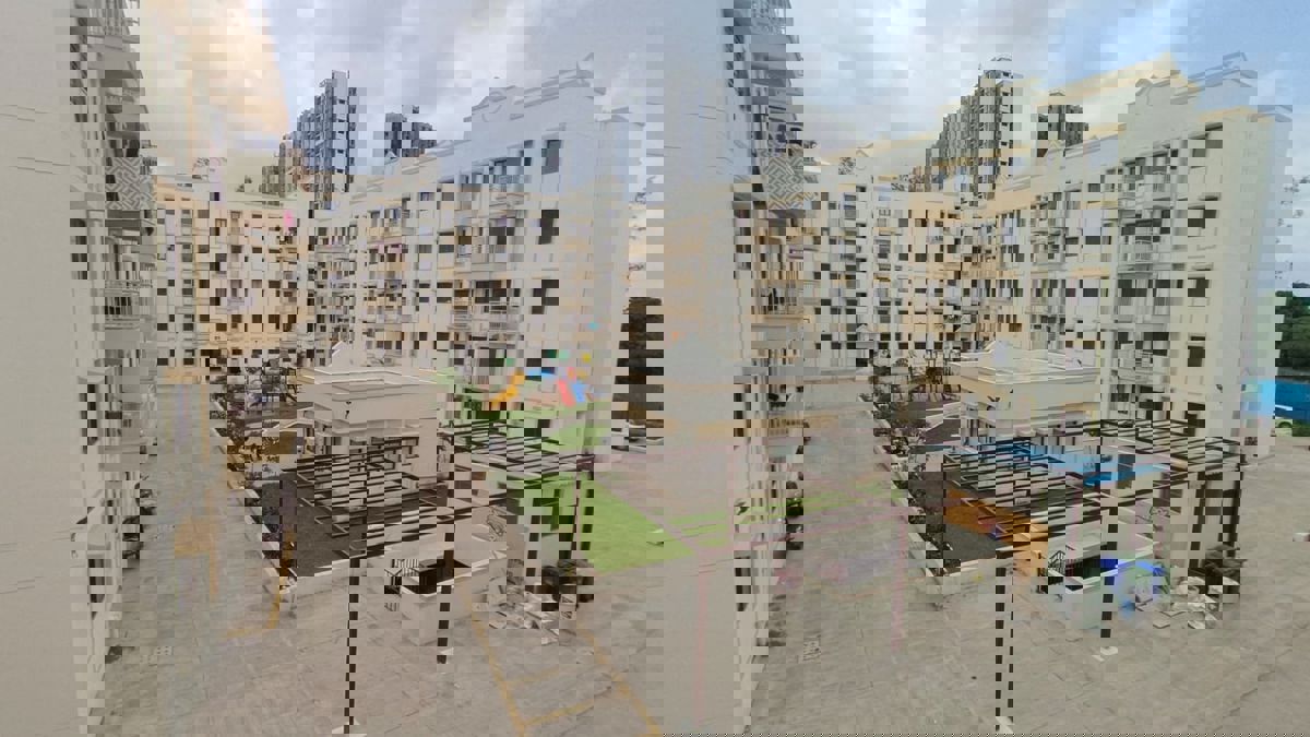 Studio  294 Sq.Ft. Apartment in Peninsula Address One Phase 5