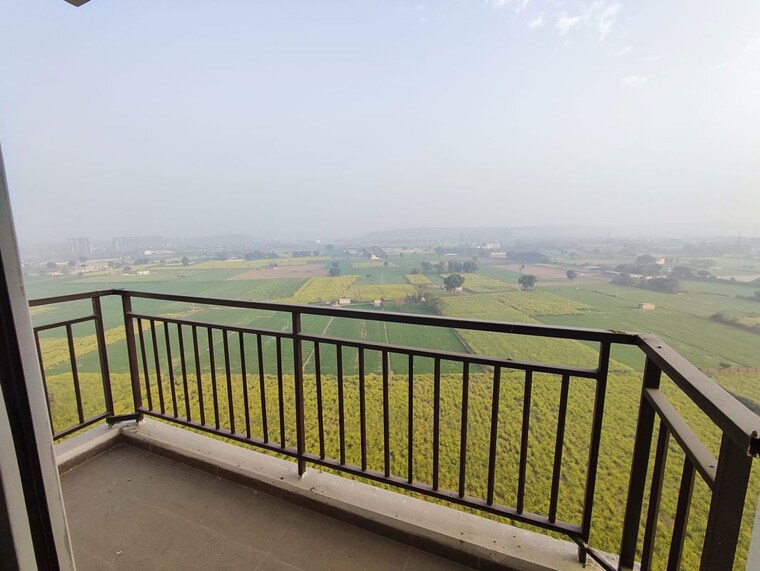 Balcony, umang-winter-hills-phase-2 3 Bedroom 1822 Sq.Ft. Apartment In Sector 77 Gurgaon 10054621