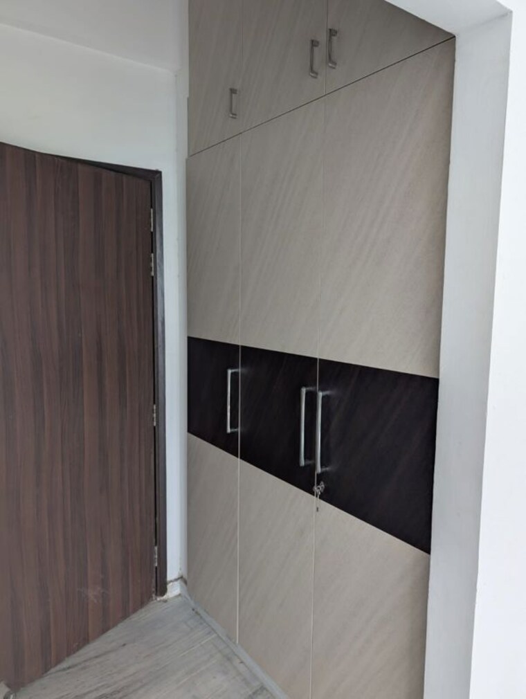 Room, umang-winter-hills-phase-2 3 Bedroom 1822 Sq.Ft. Apartment In Sector 77 Gurgaon 10054621