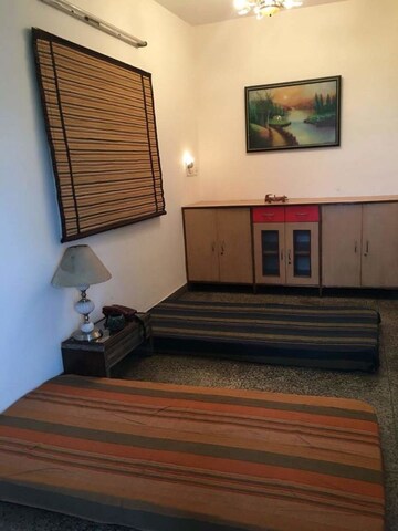 Bedroom in 1 BHK Builder Floor at Jangpura – for Rent