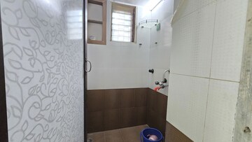 Bathroom in 1 BHK Apartment at Evershine Nagar – for Rent